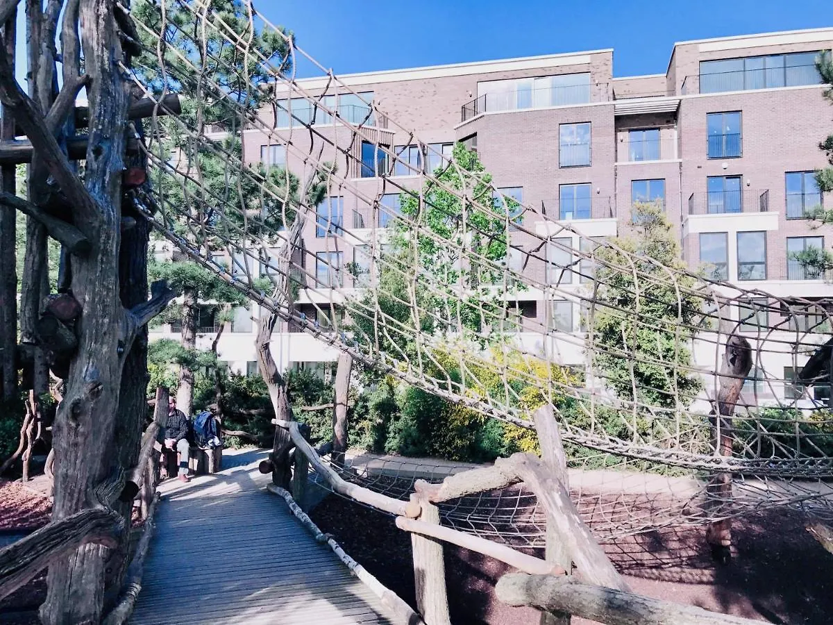 Calm Zen Oasis, In Iconic London Olympic Park Apartment